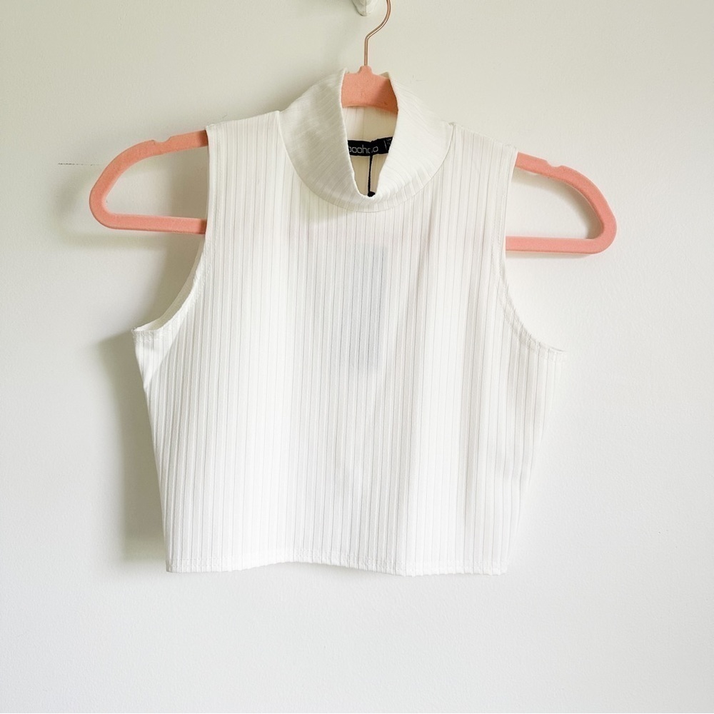 NWT Boohoo White Anna Ribbed Mock neck crop top sz 6